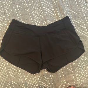 Lululemon running shorts size 6